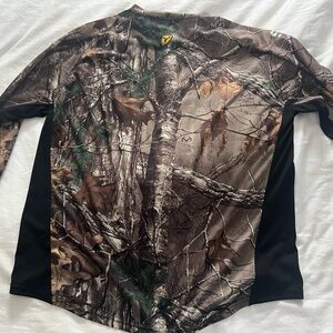 NWT ScentBlocker Bone Collector 8th Layer Long Sleeve Shirt size XL